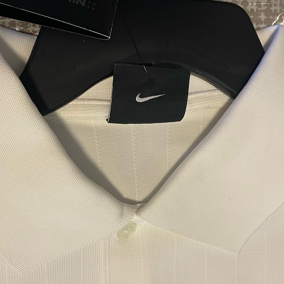 Nike Stoli Stolichnaya Vodka Custom Embroidered  Golf  Polo White Men’s XL NWT - Picture 7 of 13